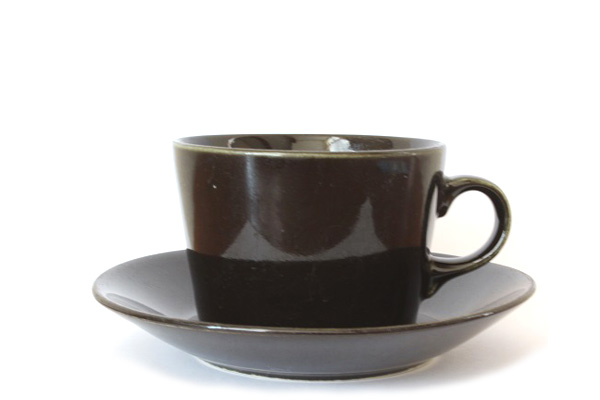 ARABIA　Kilta　　　　　　　　　　　　コーヒーカップ＆ソーサー/150 ml　ブラック1