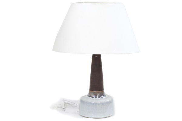 Soholmスーホルム　　　　　　　テーブルランプ （model 1080）