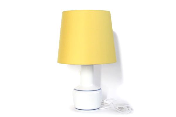 Bing & Grondahl　　　　　　　テーブルランプ （高さ 約41cm）
