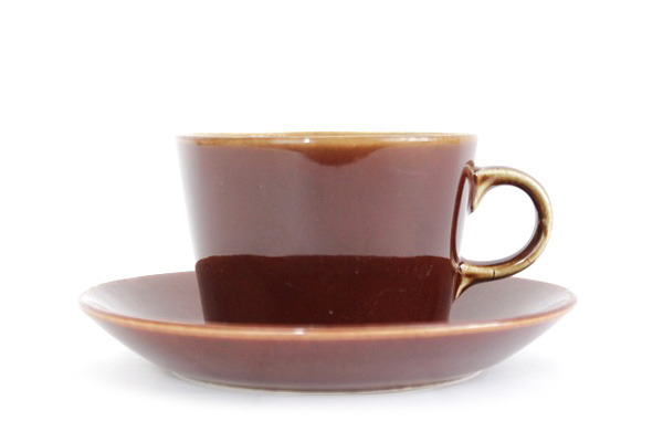 ARABIA　Kilta　　　　　　　　　　　　コーヒーカップ＆ソーサー 220 ml / ブラウンCS1