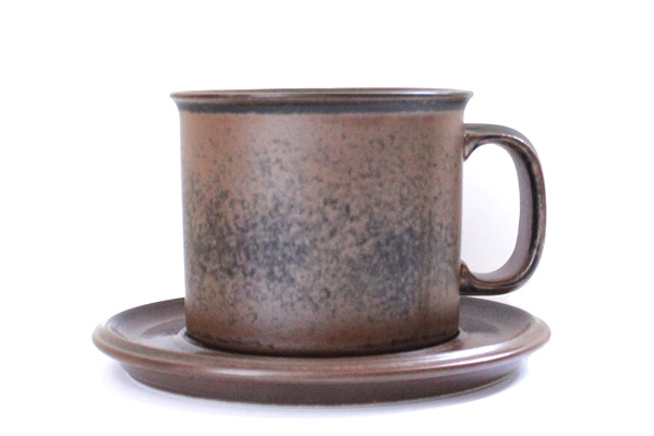 ARABIA　ルスカ　　　　　　　　　　　　マグカップ&ソーサー / No.1