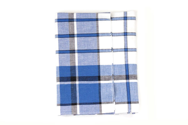 北欧ヴィンテージ　　　　　　　　　Finlayson ホワイト×ブルー柄 / 60cm×65cm