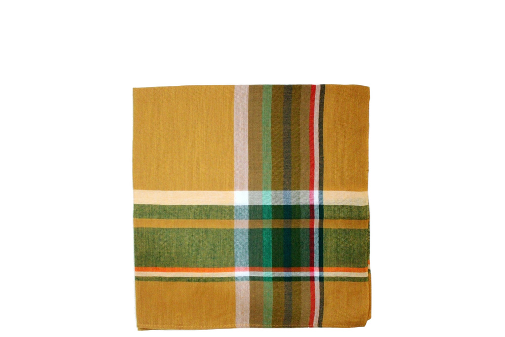 北欧ヴィンテージ FINLAYSON / ベージュ×グリーン系 チェック 87cm×85cm 北欧ヴィンテージ FINLAYSON / ベージュ×グリーン系 チェック 87cm×85cm