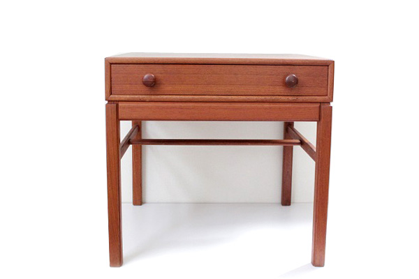 Side Table サイドテーブル　　　  CASINO シリーズ1960's