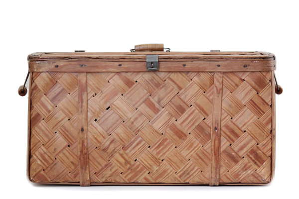 北欧ビンテージ 　　　 古い収納ボックス ML size/ スウェーデン+送料全国一律1,500円　　