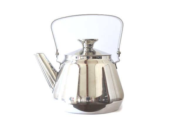 Viiso oy / OPA　　　　　　　　　　ステンレスケトル 0.5L　　　　　