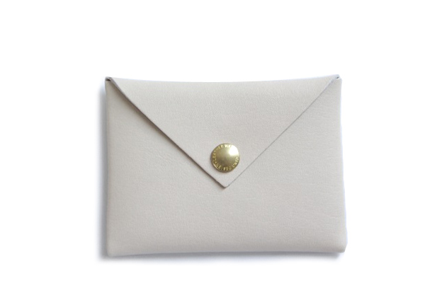 CINQ サンク　　　　　　　　　　　　　カードケース（ホワイト）