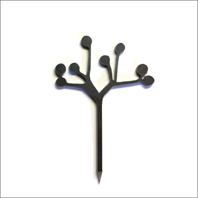 kugi 丸太商店  　 しなの実