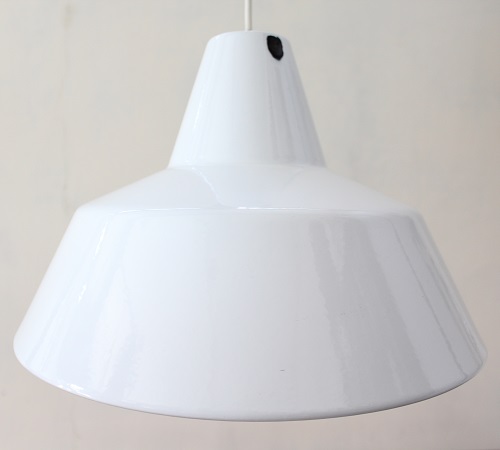 Louis Poulsen　　　　　　　　　　琺瑯ランプ 35cm（ホワイト） 　　