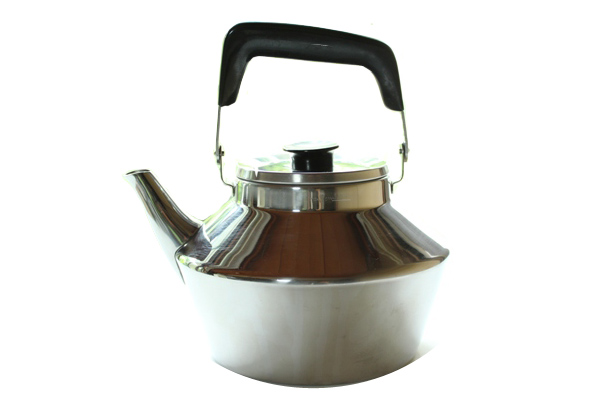 Modernakok社　　　　　　　　　　　　ステンレスケトル 1.5L　　　　　