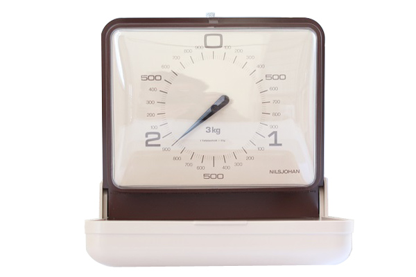北欧ヴィンテージ　　　　　　　　　　　Nilsjohanニルス・ヨハン/壁掛けスケール
