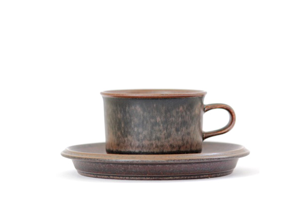 ARABIA　ルスカ　　　　　　　　　　　　デミタスカップ＆ソーサー/ No.1