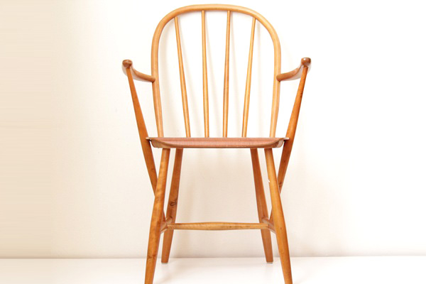 北欧ヴィンテージ家具              　Nesto Sweden/アームチェア（＋送料全国一律3,300円税込）　　