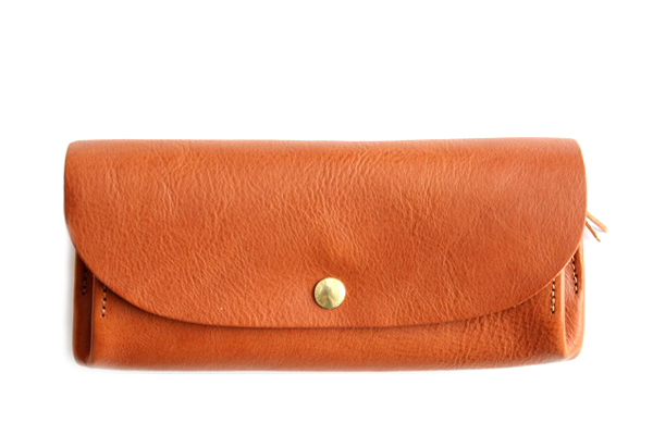 CINQ サンク　　　　　　　　　　　　　　長財布（キャメル）