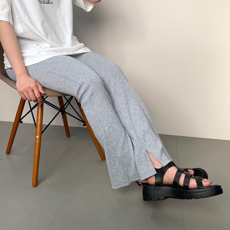 リブスリットレギンス