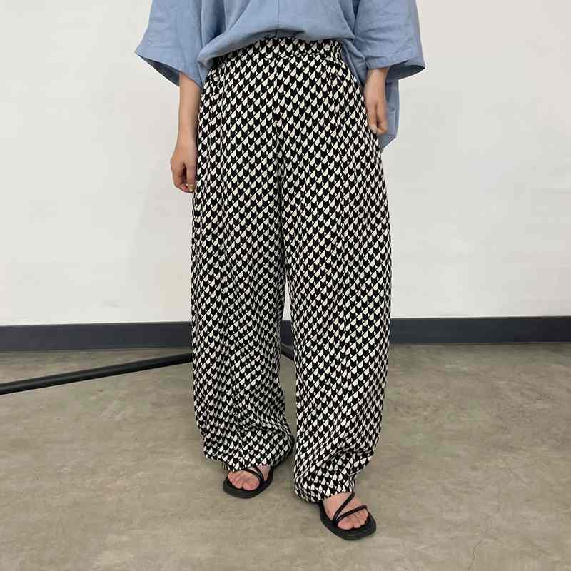 柄サイドタックパンツ