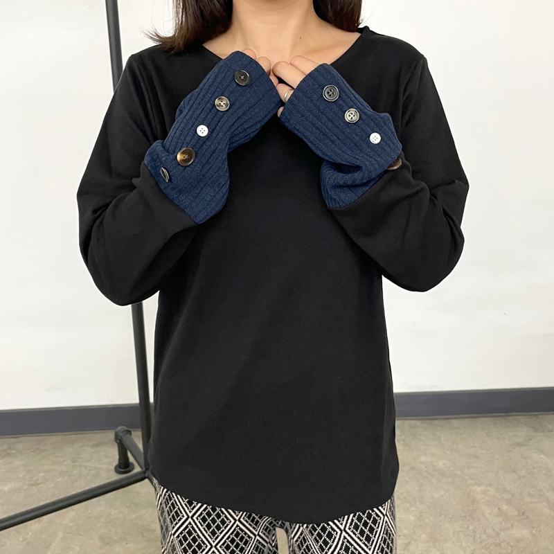 袖切替ボタンロンT