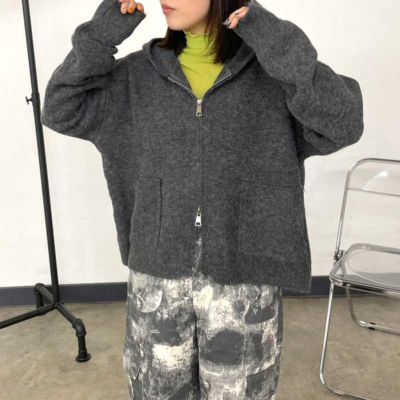 ニットZIPパーカー