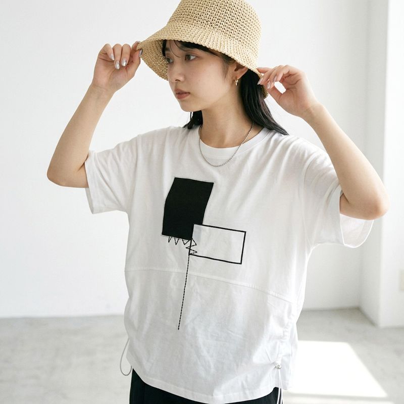 刺繍貼付ドロストプルオーバー