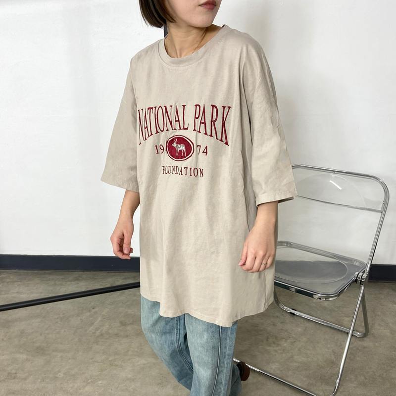 刺繍ロゴビッグT