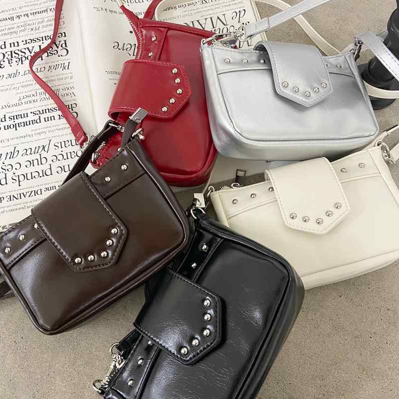 non-hedge スタッズミニショルダーバッグ|TiMTiMオンラインストア