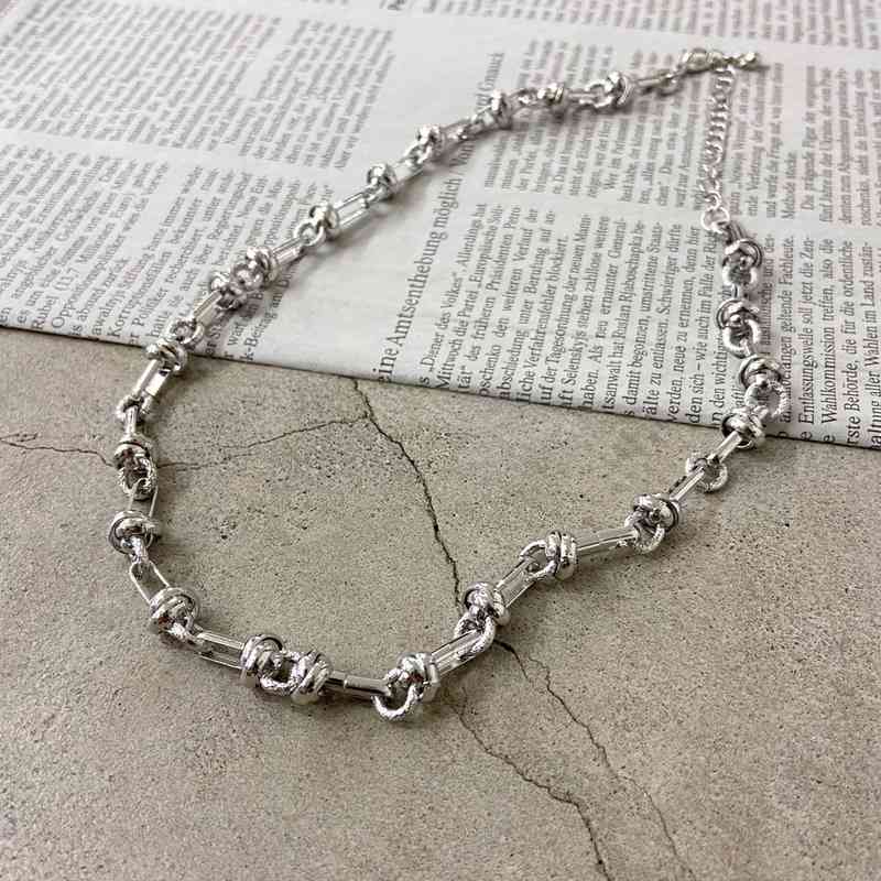 モチーフネックレス