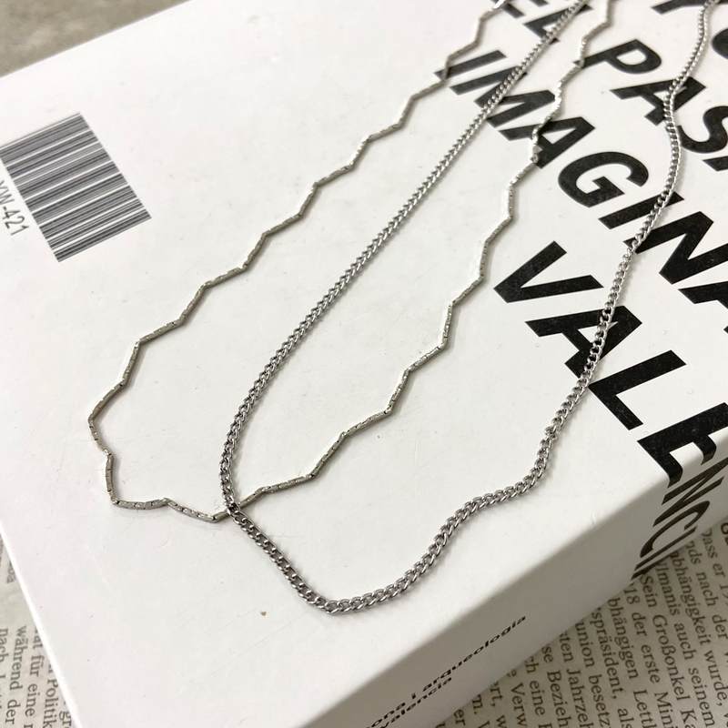 ギザギザ2連ネックレス