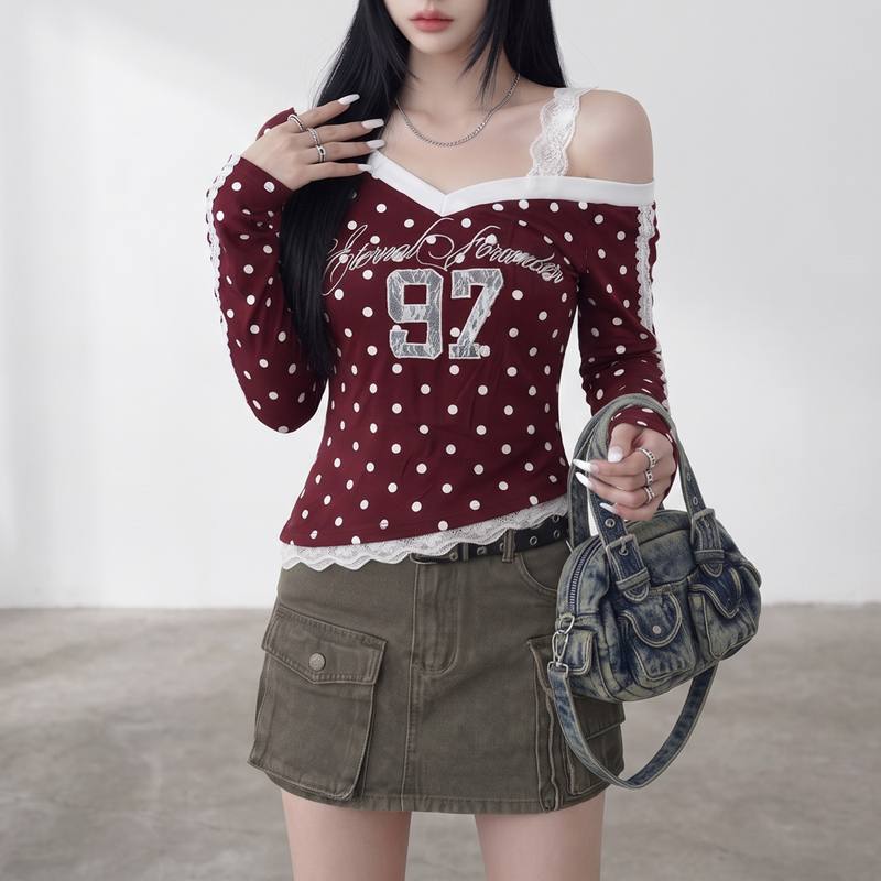 ドットナンバリングオフショルダーTシャツ