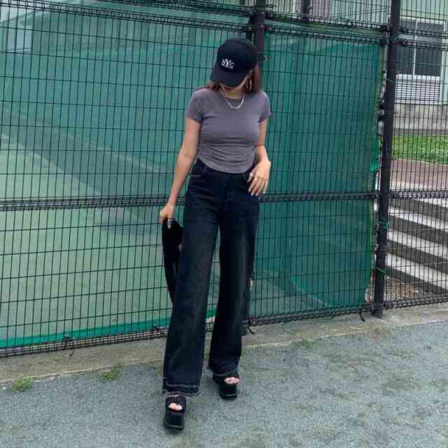 サイドタックTシャツ