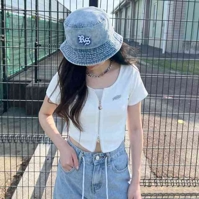 ★WEB限定★WZIPロゴプレートショートトップス