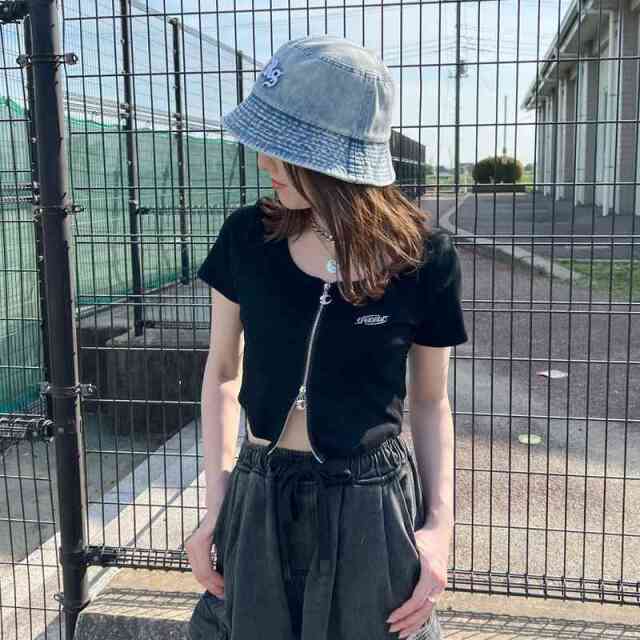 ★WEB限定★WZIPロゴプレートショートトップス