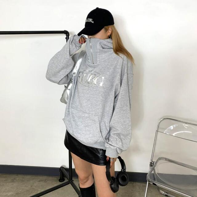 シルバーロゴフードZIPプルオーバー
