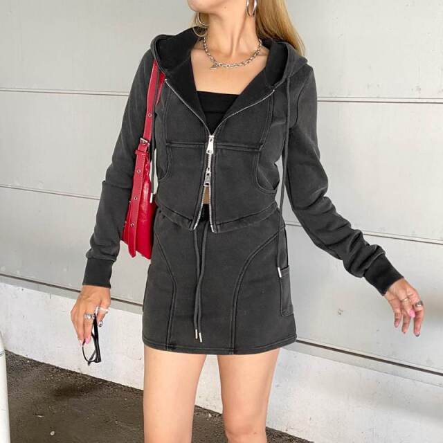 ブリーチZIPパーカー・スカートセットアップ