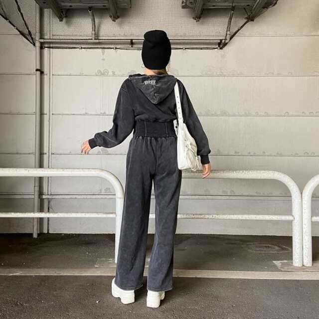 ブリーチ刺繍フードパーカー・パンツセットアップ