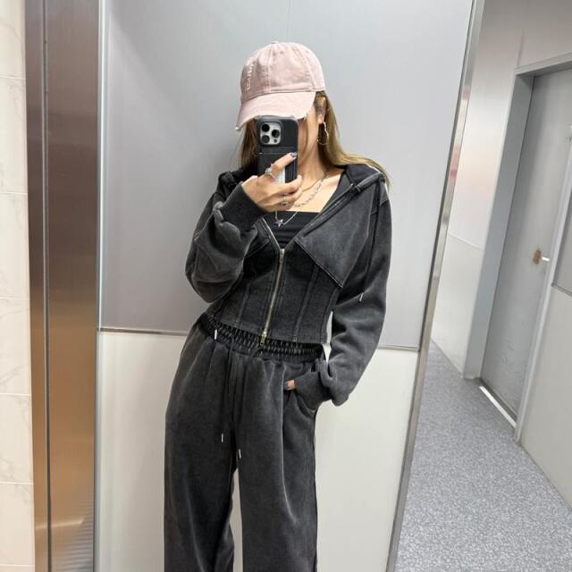ブリーチ刺繍フードパーカー・パンツセットアップ