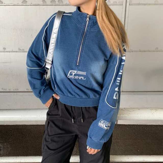パイピングZIPプルオーバー