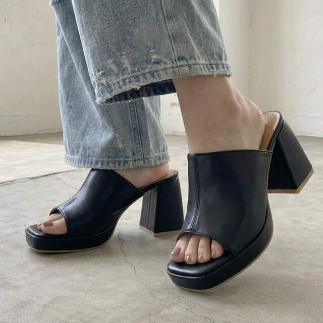 チャンキーサンダル