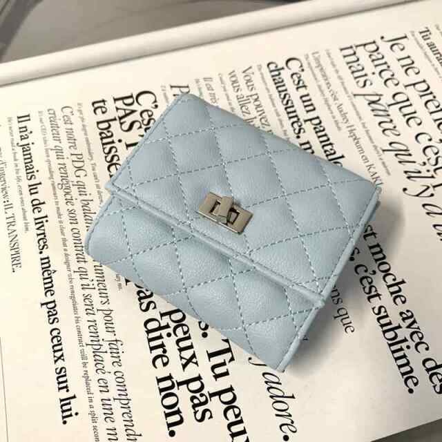 クリアポケット三つ折り財布