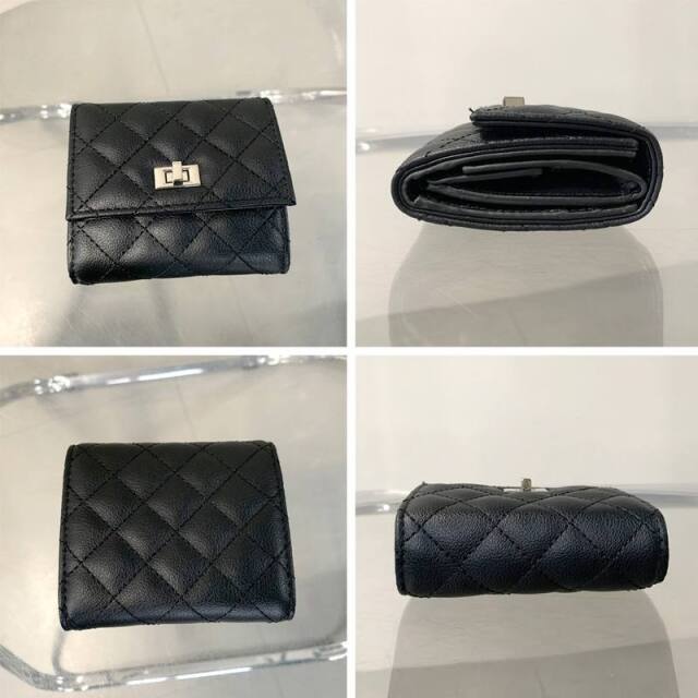 クリアポケット三つ折り財布