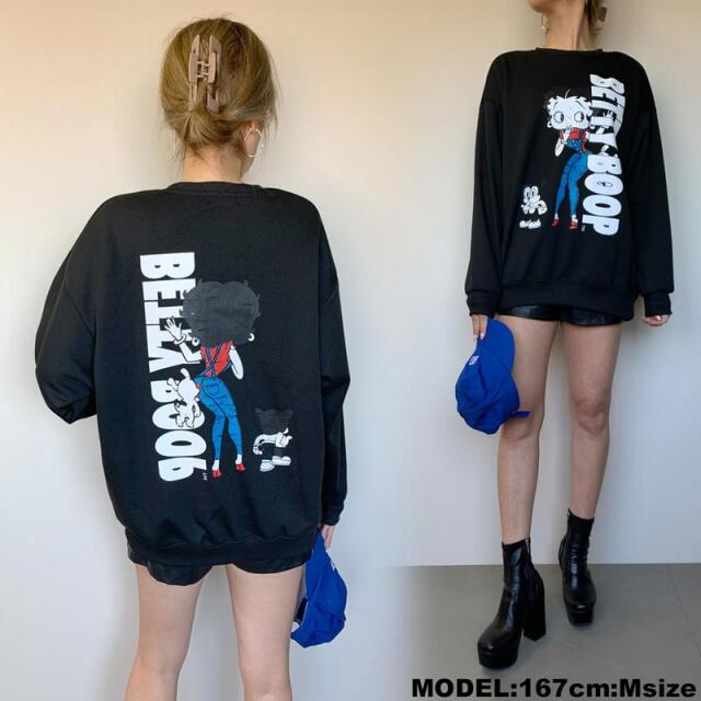 BETTYプリントプルオーバー