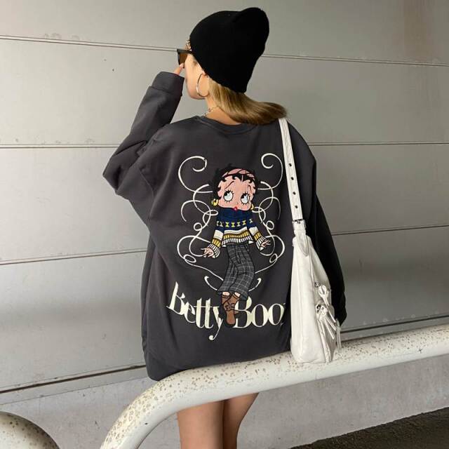 BETTYBOOP裏起毛プルオーバー