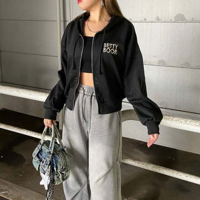 BETTYBOOPジップショートパーカー