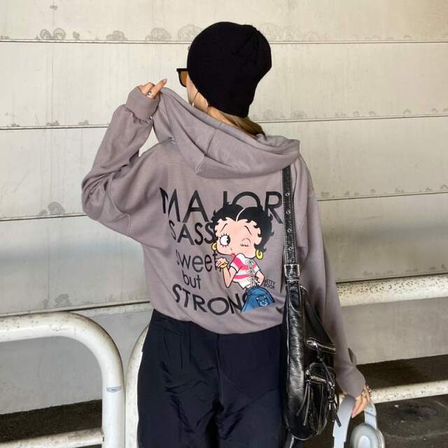 BETTYBOOPジップショートパーカー