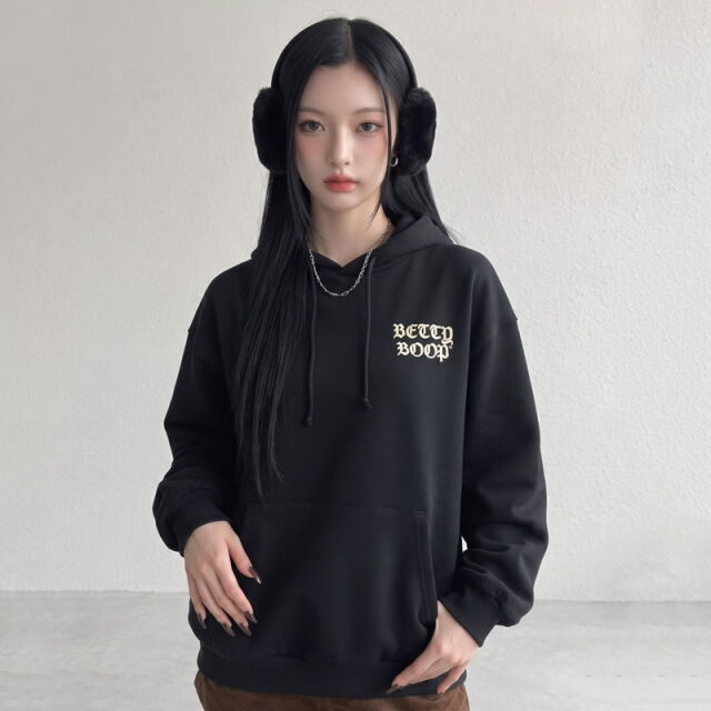 BETTYBOOPバックロゴパーカー