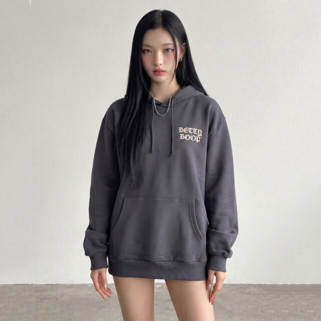 BETTYBOOPバックロゴパーカー