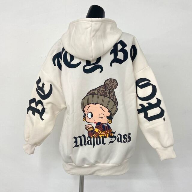 BETTYBOOPバックロゴパーカー