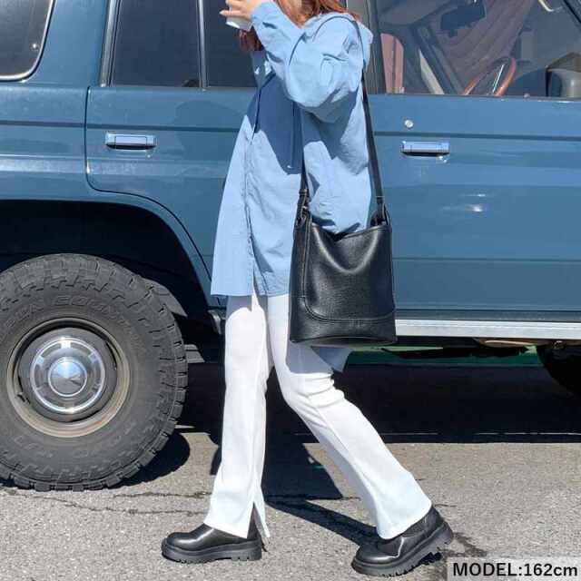 リブスリットレギンス