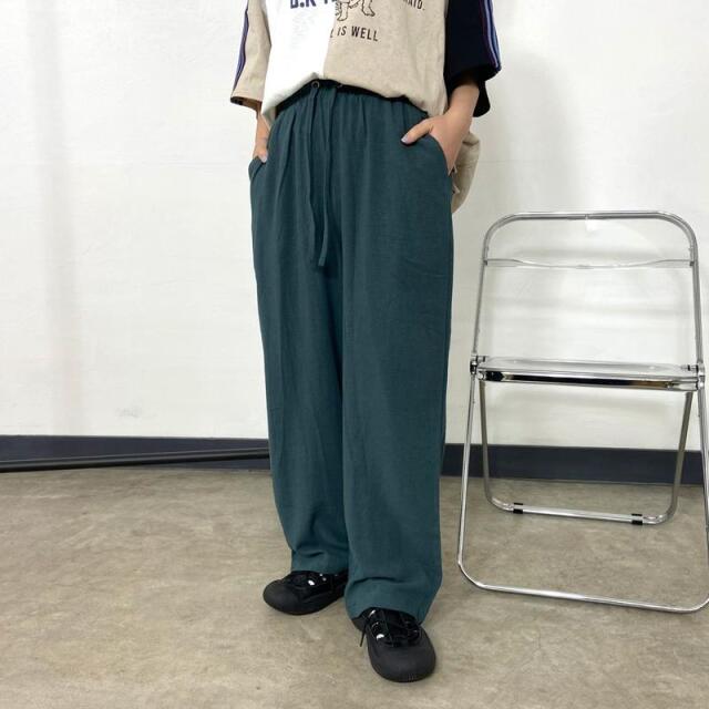 やみつきイージーパンツ