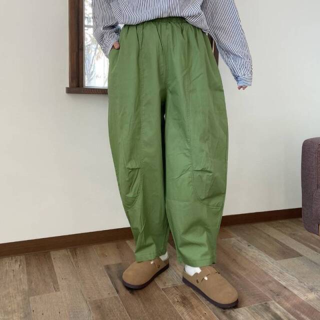 カーブパンツ