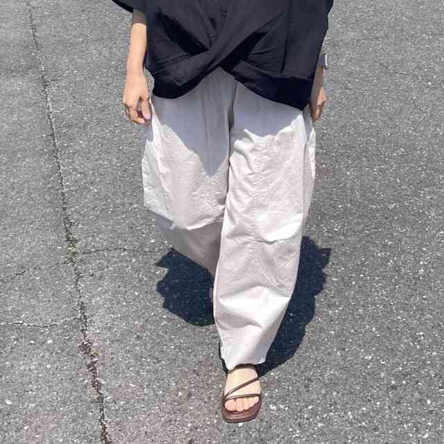カーブパンツ